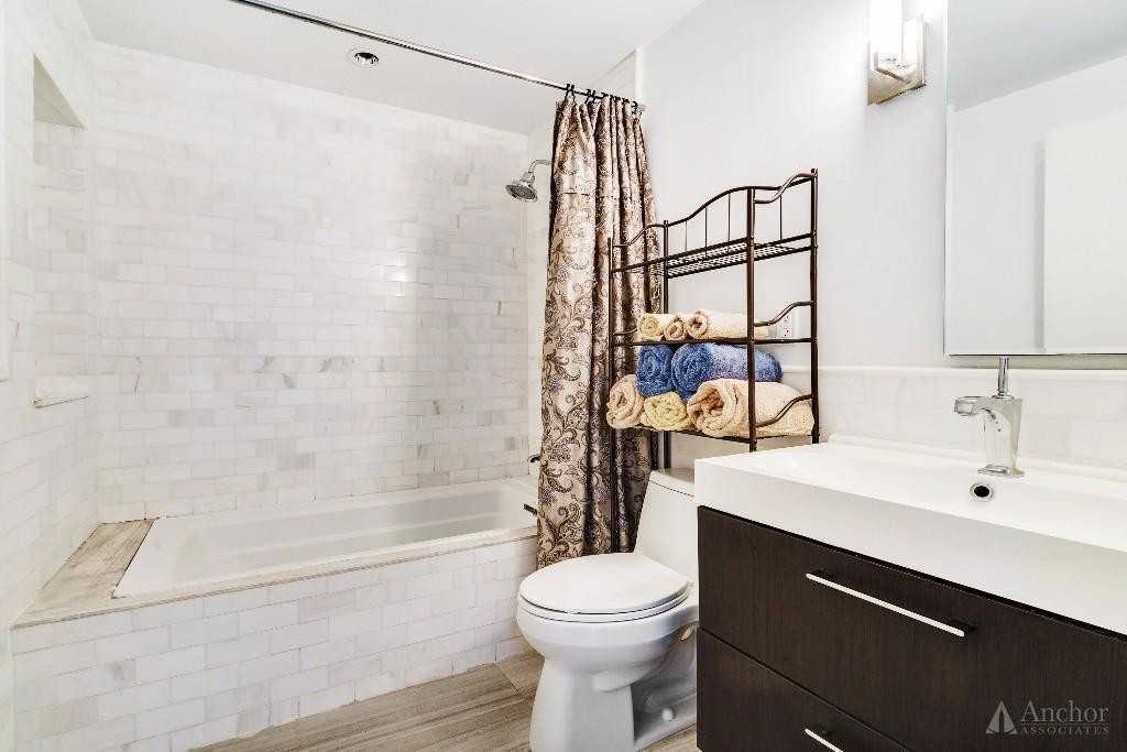 448 West 38th Street #6 - Photo 3 of 8