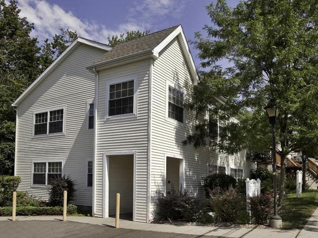 Rippowam Park Apartments - Photo 2 of 6