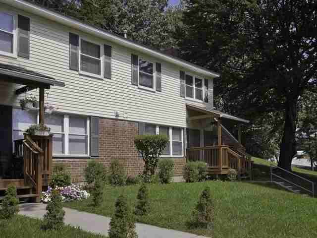 Rippowam Park Apartments - Photo 3 of 6