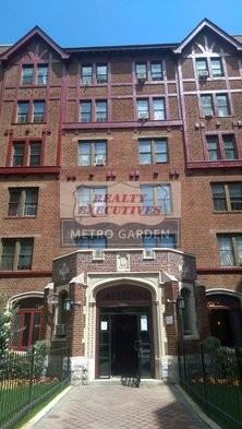 201 Eastern Parkway #5M