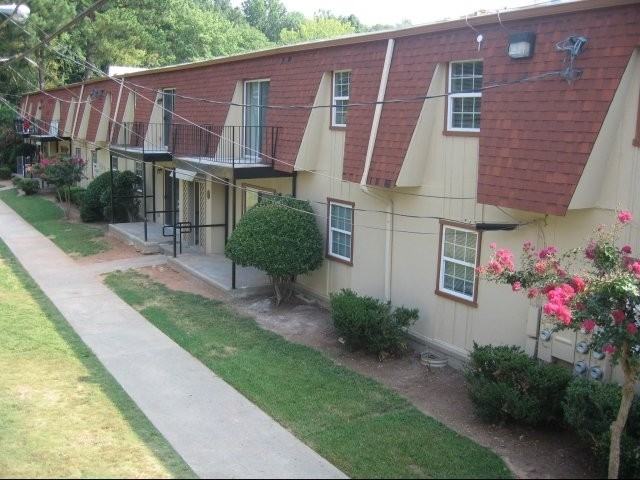 Heights at Chamblee - Photo 2 of 6