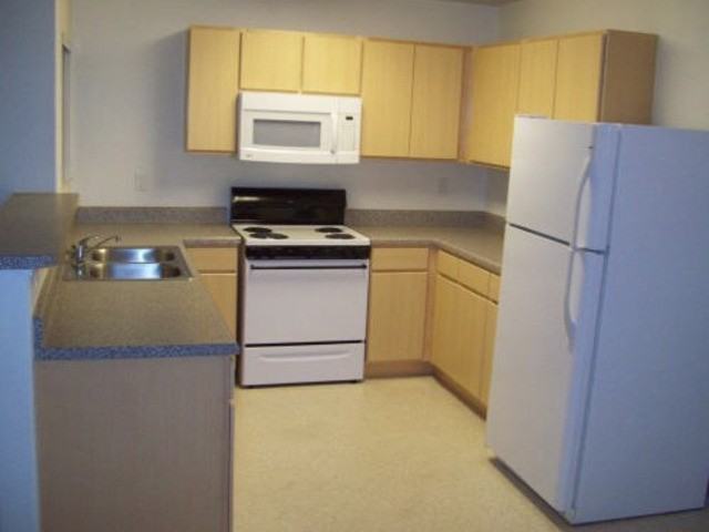 Mountain View - Photo 3 of 6