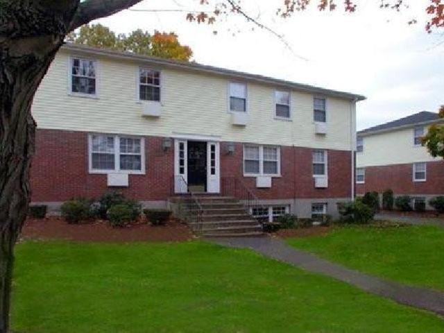 Glastonbury Centre - Photo 3 of 8