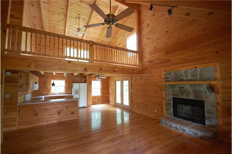 604 S Lakeview Dr - Photo 2 of 18