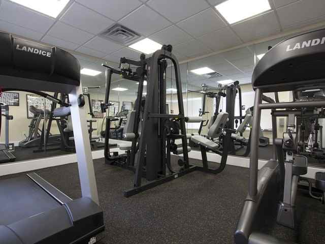 Wilson Acres Apartments - Photo 3 of 6