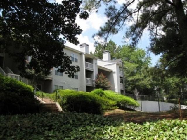 Bexley Apartments - Photo 3 of 6