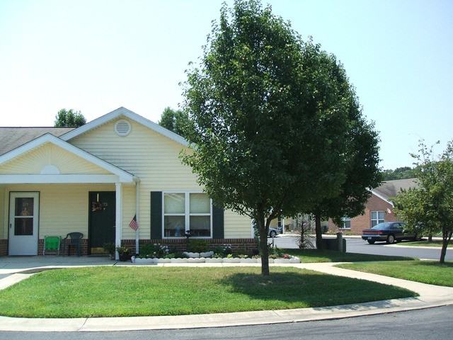 Gateway Village Ii - For Ages 55+ - Photo 3 of 5