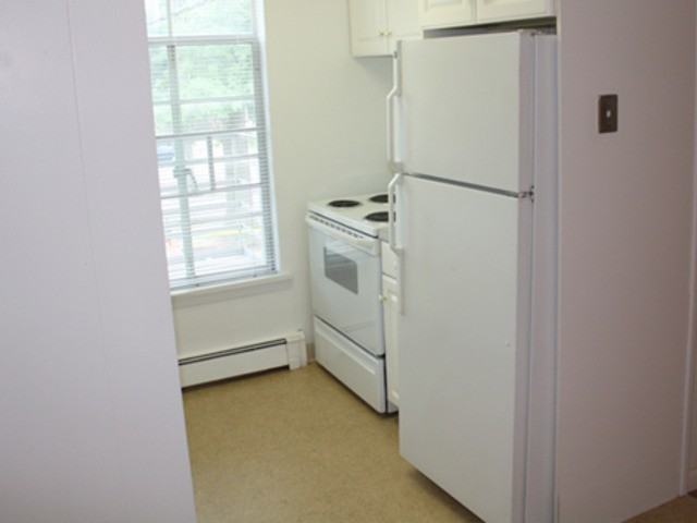 Park Ridge Apartments - Photo 3 of 7