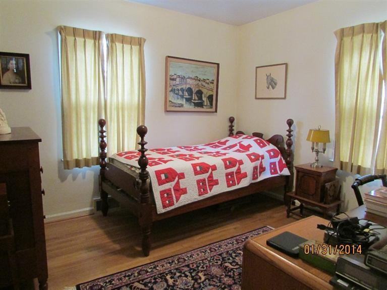 1939 Fontaine Rd - Photo 3 of 7