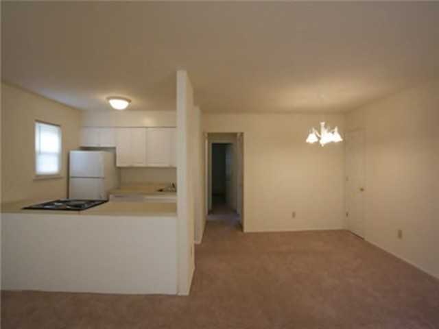 Fairfield At Woodview Gardens - Photo 2 of 6