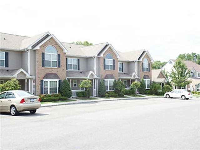 Fairfield Knolls South - Photo 3 of 7