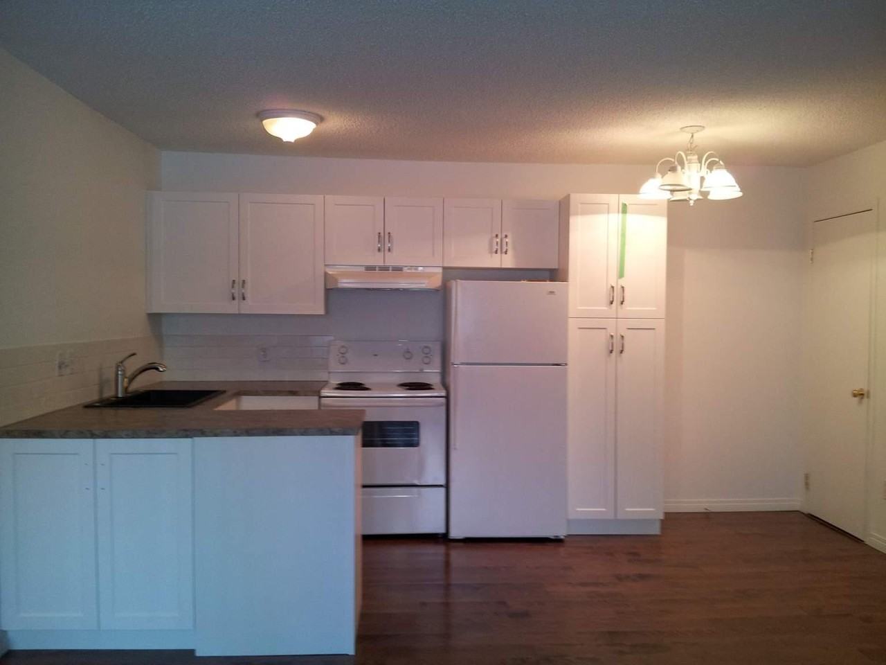 444 5 Ave SW #200 - Photo 2 of 11