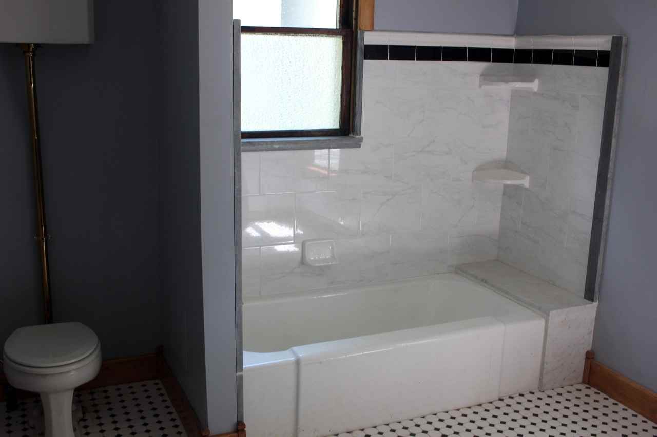 11 McGrath St - Photo 3 of 20