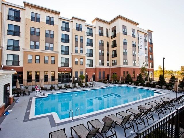 Blvd Loudoun Station - Photo 2 of 6