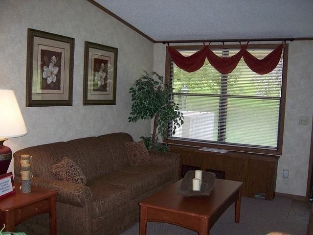 Daniel Court - Photo 2 of 7