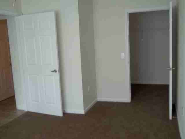 Williamsburg Landing - Photo 2 of 17