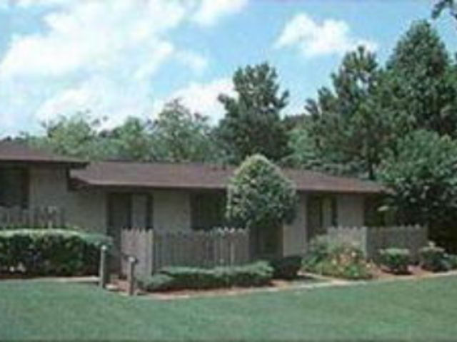 Wood Trail Apartments - Photo 3 of 12