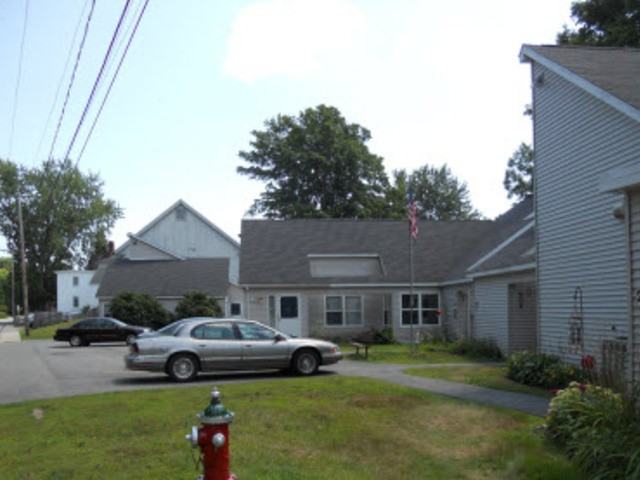 Grant House - Photo 2 of 2