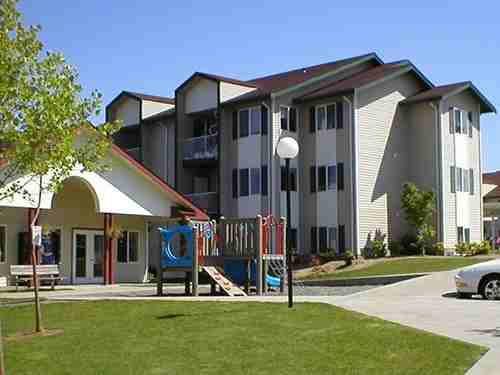 Larkin Place Luxury Apartment Homes in Bellingham, WA Apartments