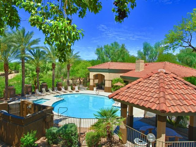 The Enclave - Photo 2 of 10