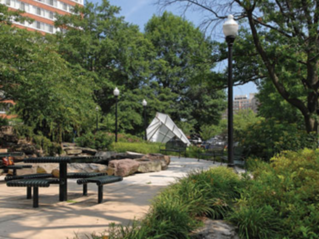 The James at Riverhouse - Photo 2 of 6