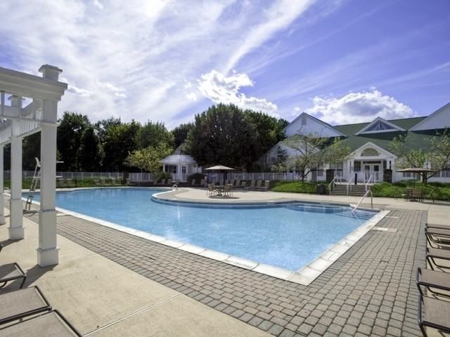 Avalon Run - Photo 3 of 6