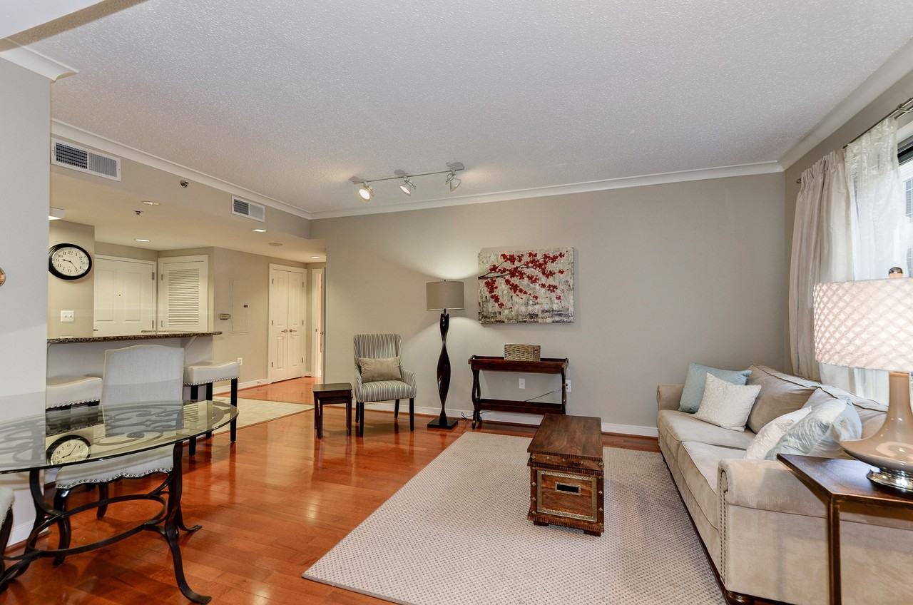777 7th Street Northwest #813 - Photo 4 of 30