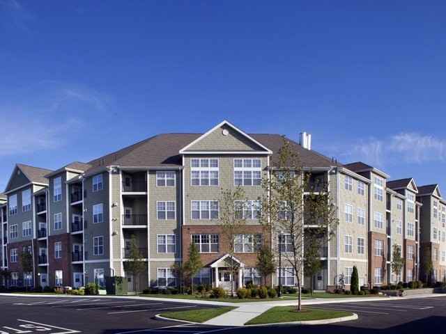 Avalon Northborough - Photo 2 of 6