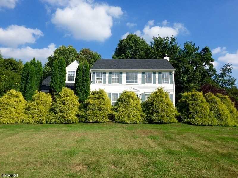 14 Autumn Dr - Photo 2 of 24