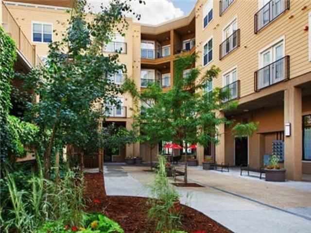 Lincoln Place Apartments - Photo 2 of 6