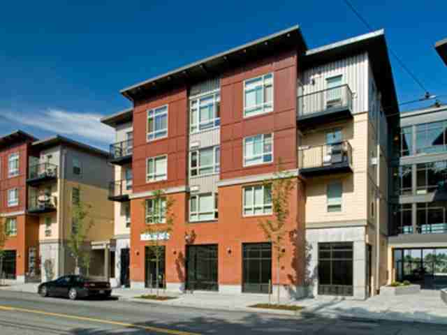 Eastlake 2851 - Photo 2 of 15