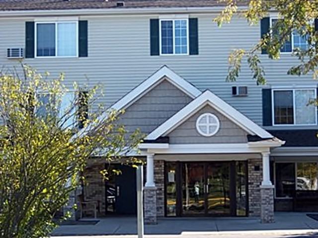 Pineview Senior Apartments - Photo 2 of 6