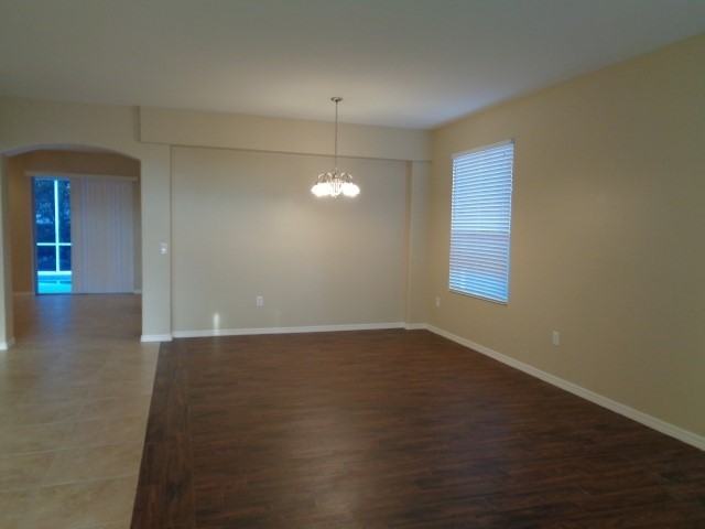 8804 Founders Cir - Photo 2 of 23