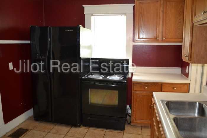 2997 Semmes St - Photo 2 of 28