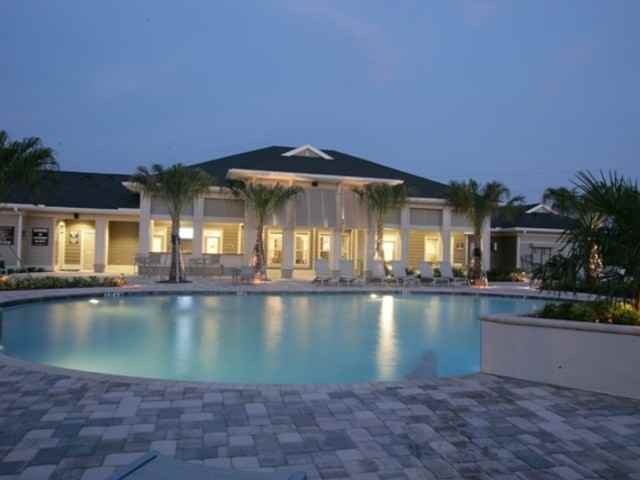 Arbor Glen - Photo 2 of 6