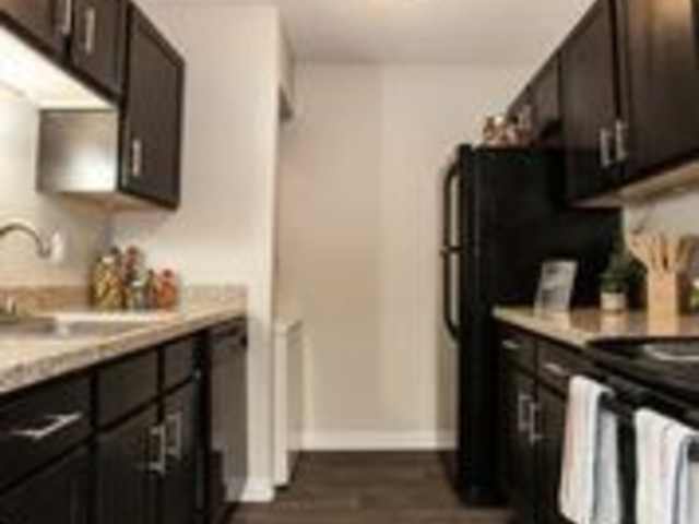 Dayton Crossing - Photo 3 of 6