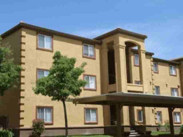 Bella Vista - Photo 3 of 6