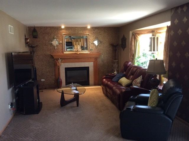 2113 Ashbrook Ct - Photo 3 of 20