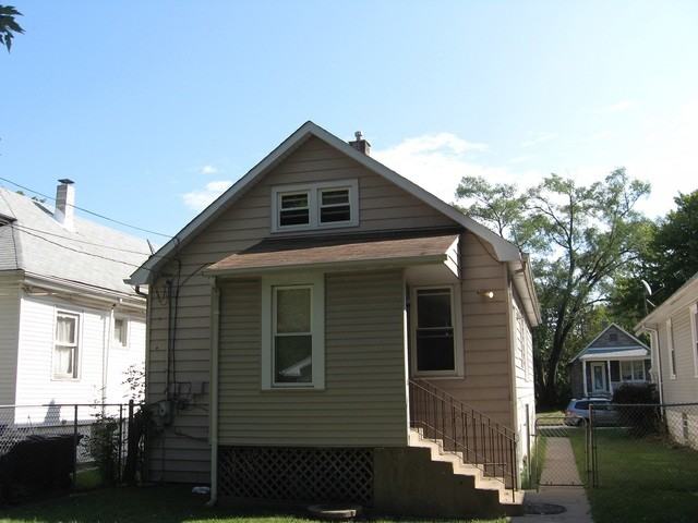 11728 S Harvard Ave - Photo 2 of 12