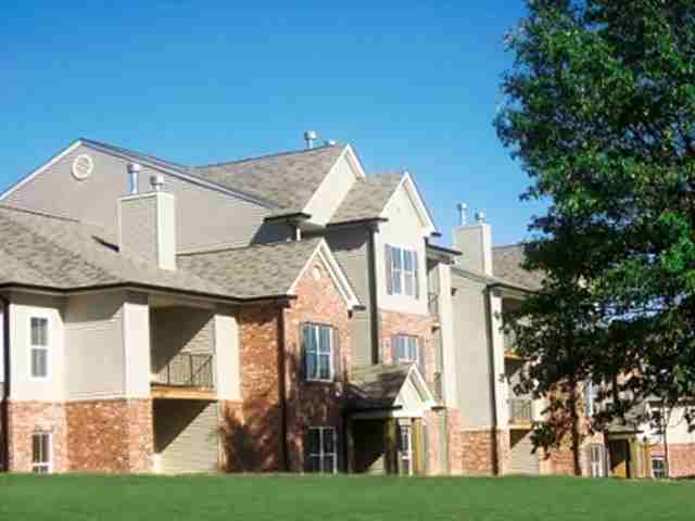 Southernside Apartments - Photo 2 of 6