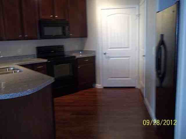 Hebron 121 Station Apartments 880 Union Station Pkwy, Lewisville, TX