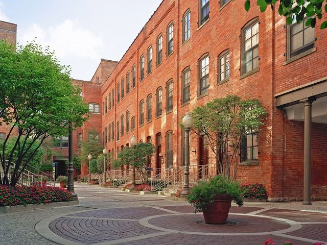 River Place - Photo 2 of 7