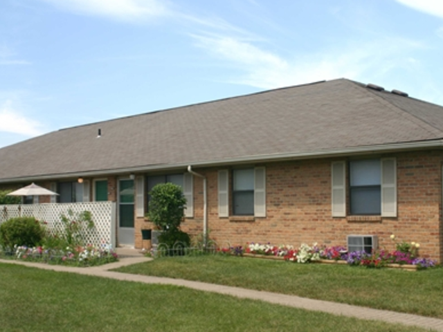 Abbington Village - Photo 3 of 10