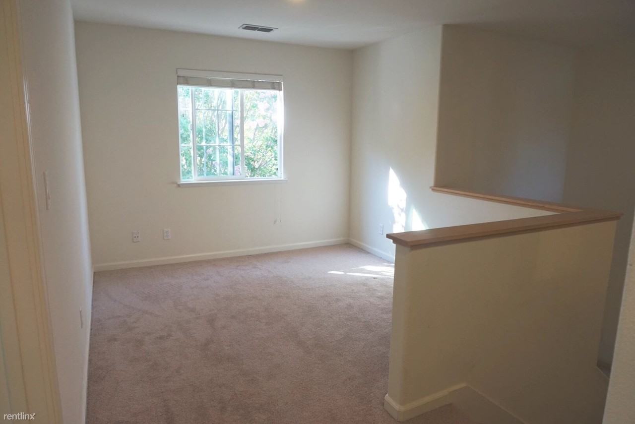 706 Anza Ct - Photo 3 of 13