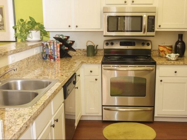 Verano Townhomes - Photo 2 of 6