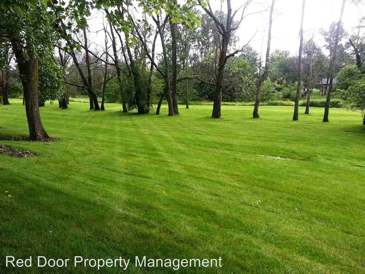 9032 Cinnebar Dr - Photo 3 of 11