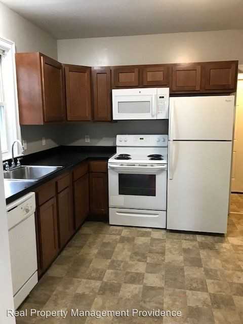 172 Camden Ave - Photo 2 of 14