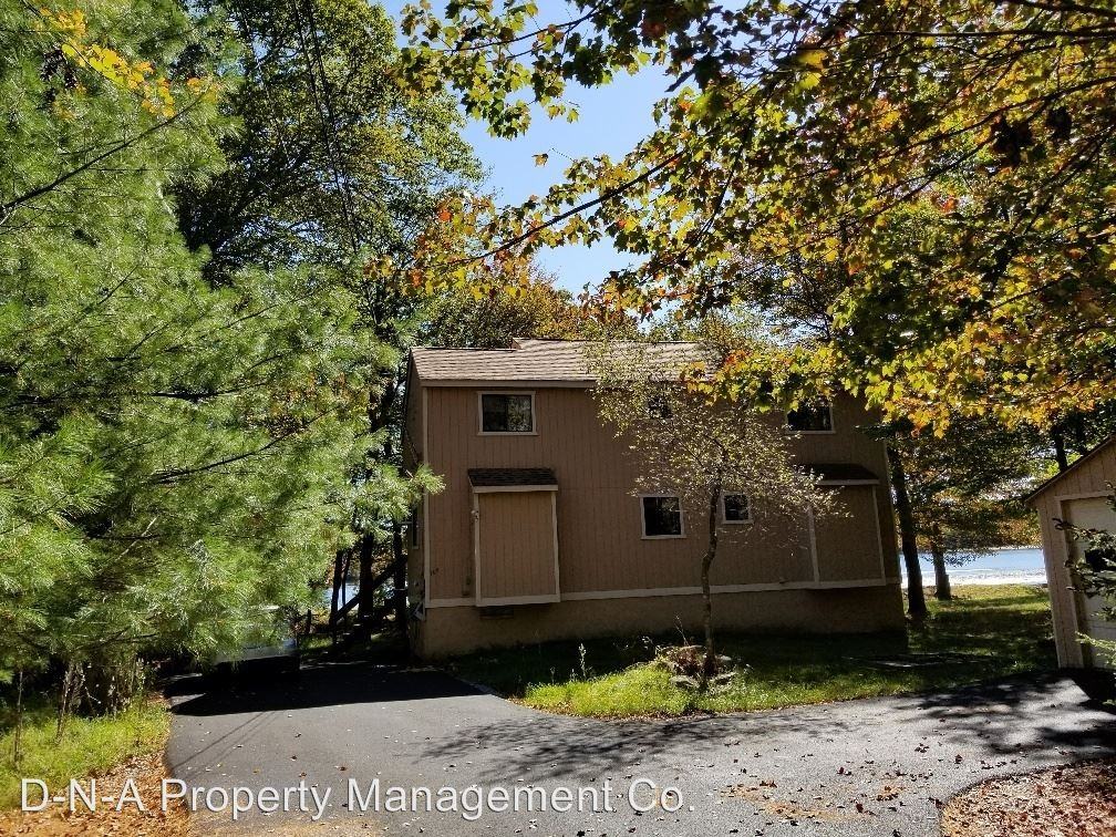 5261 Holiday Dr - Photo 2 of 16