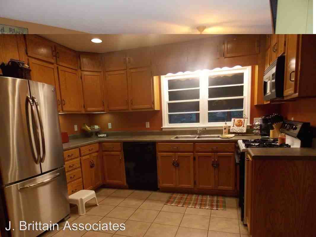 3800 Spring Valley Rd - Photo 3 of 11