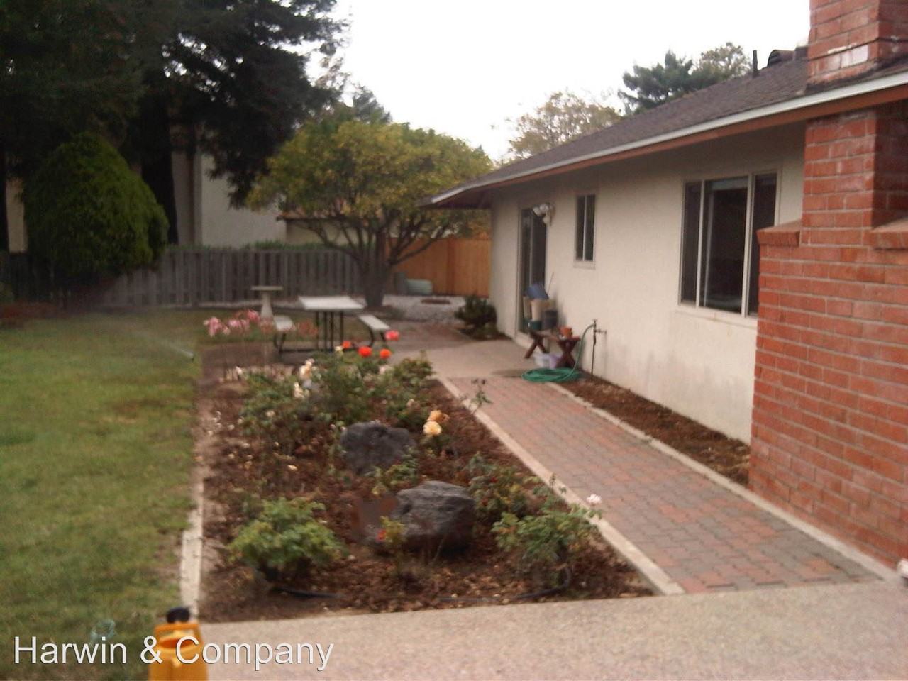 6981 Scripps Crescent St - Photo 2 of 22